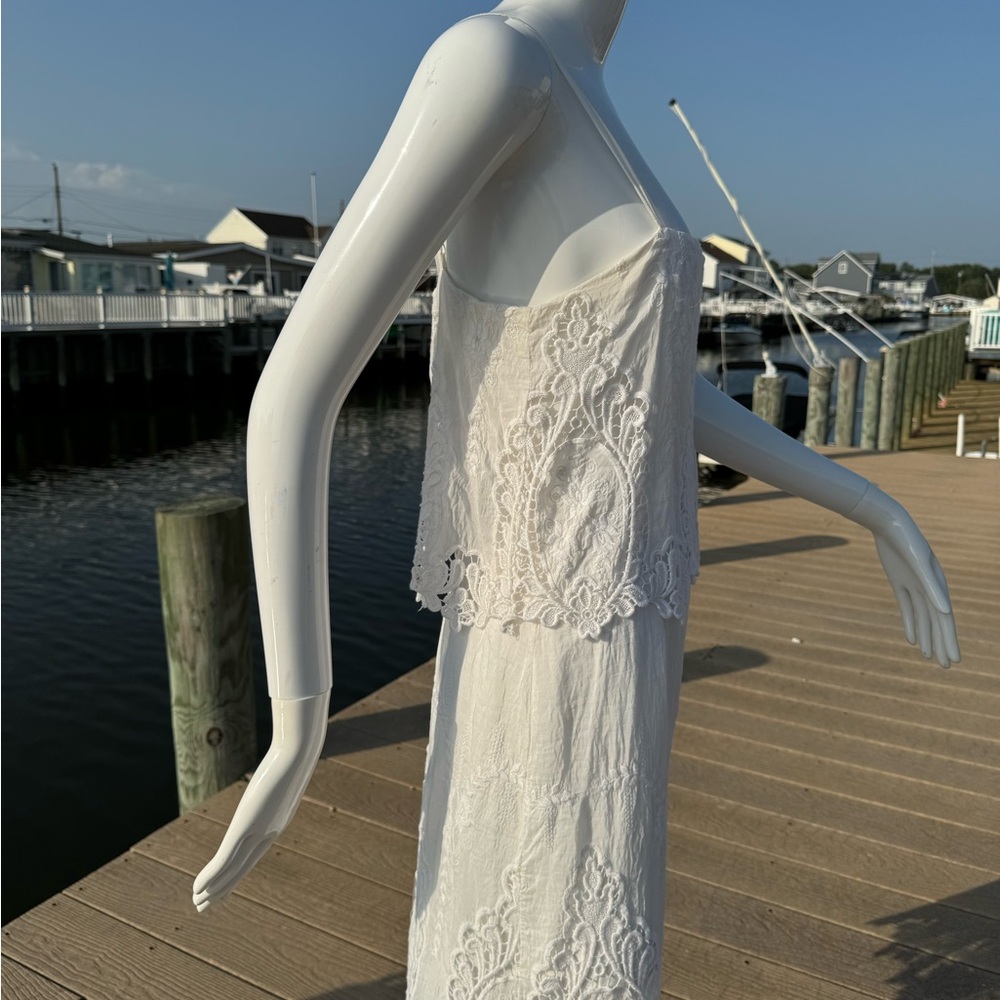 🤍Olivaceous white off white dress 👗 - Picture 4 of 16